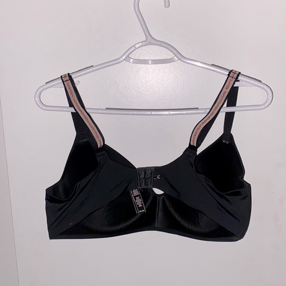 Victoria’s Secret bra - Picture 2 of 5